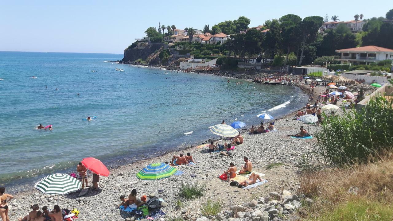 Villetta Sul Mare In Residence بروكولي المظهر الخارجي الصورة
